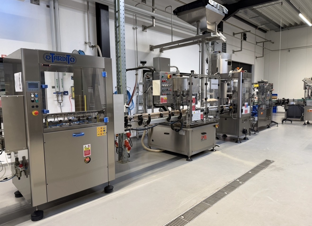 Installation d'automatisation industrielle par AMC Automation et PFR Services